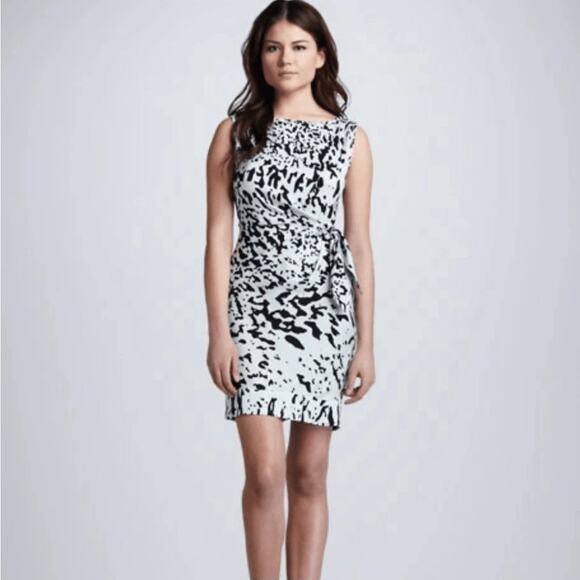 Diane von Furstenberg DVG New Della Paint Splash Printed Silk Dress, Women's 6 - Picture 2 of 10